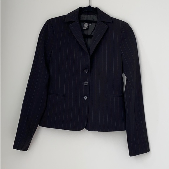 BCBGMaxAzria Jackets & Blazers - BCBGMAXAZRIA Women’s Black Blazer